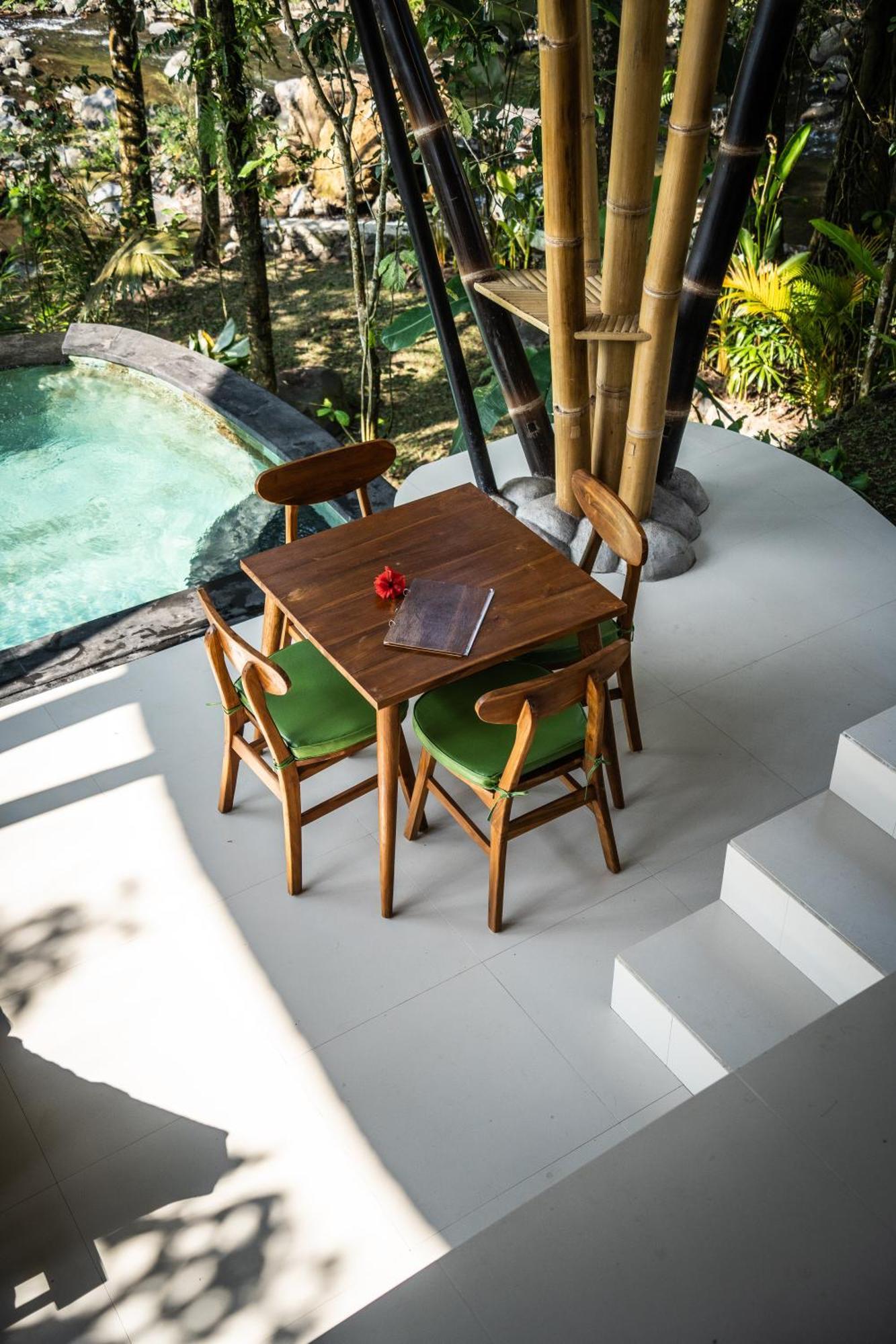Eco Bamboo Island Bali - Bamboo House #3 Villa Selat ภายนอก รูปภาพ