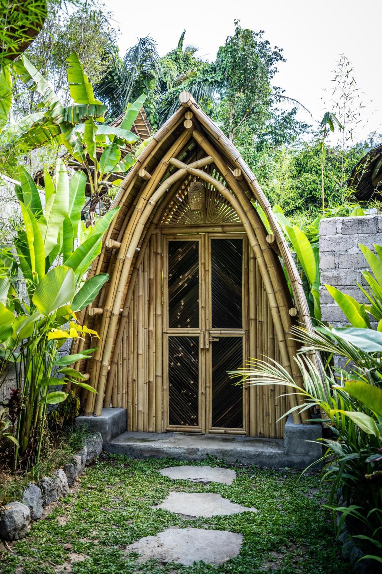 Eco Bamboo Island Bali - Bamboo House #3 Villa Selat ภายนอก รูปภาพ